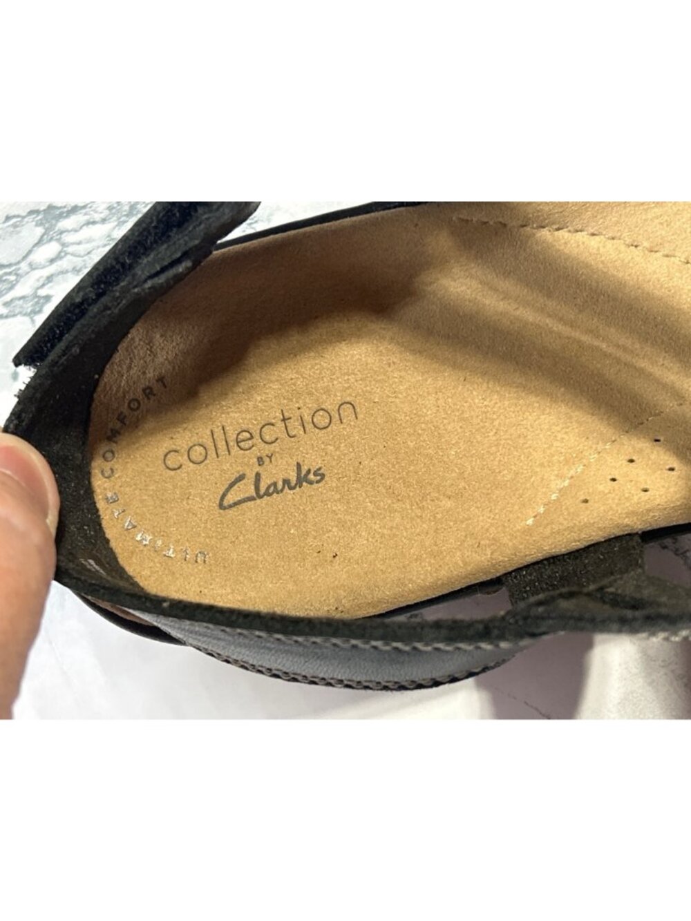 Clarks Collection Womens Size 8.5W Black Leather Sandals Ultimate Comfort - Picture 8 of 13